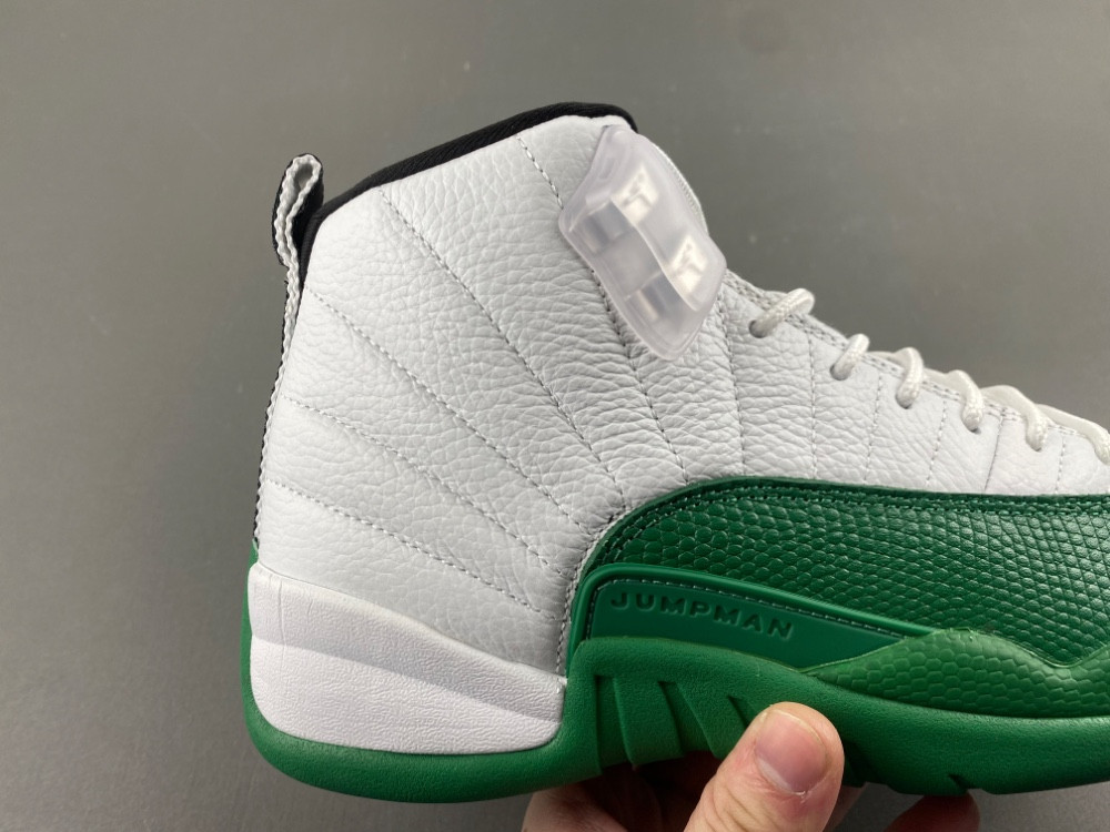 Air Jordan 12 "Bucks" CT8013-103