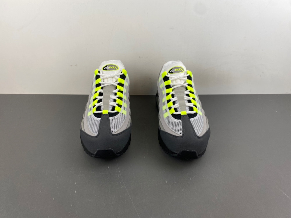 Nike Air Max 95 OG “Neon” HM4740-001