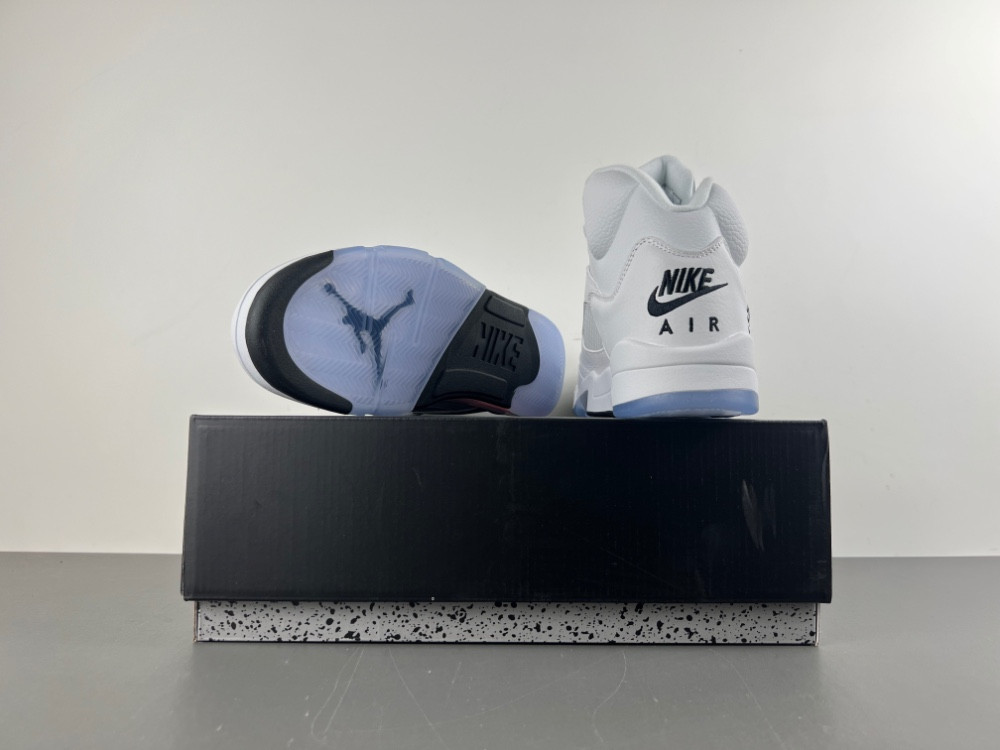 Air Jordan 5 White Metallic 2026 HQ7978-103