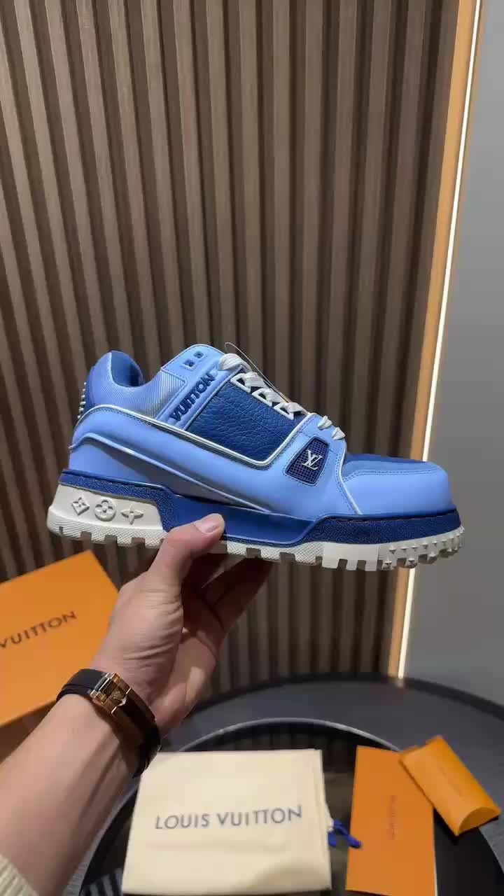 LVT SNEAKERS