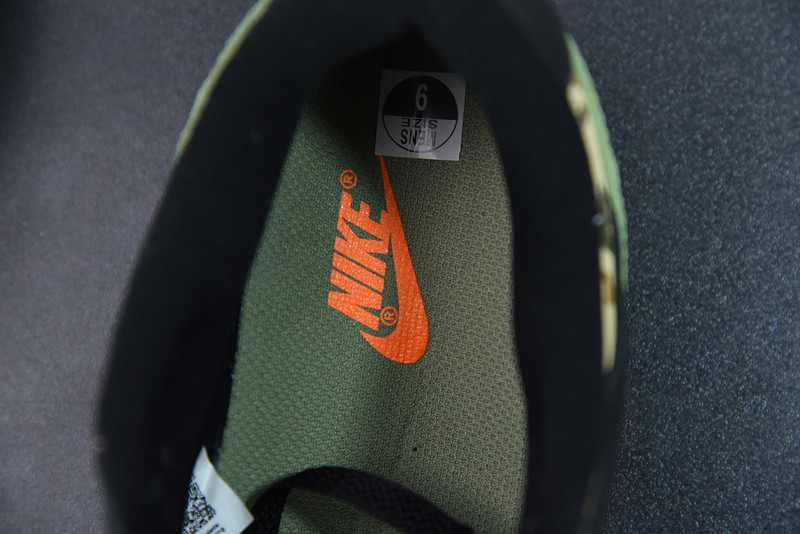 nike dunk low se