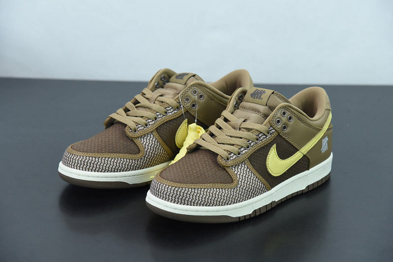 undefeated x nike dunk low sp