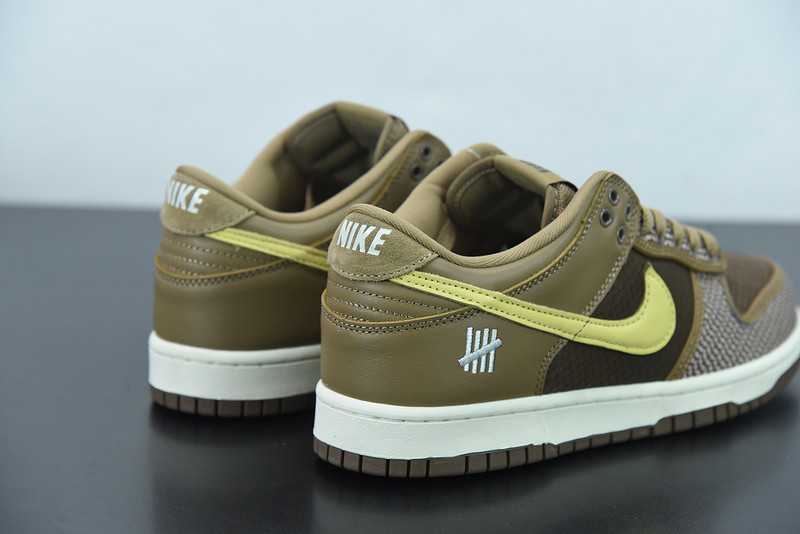 undefeated x nike dunk low sp