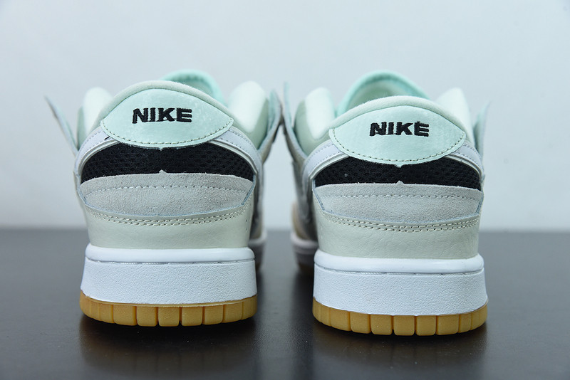 nike dunk low scrap