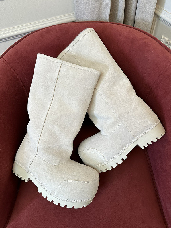 BC BOOTS