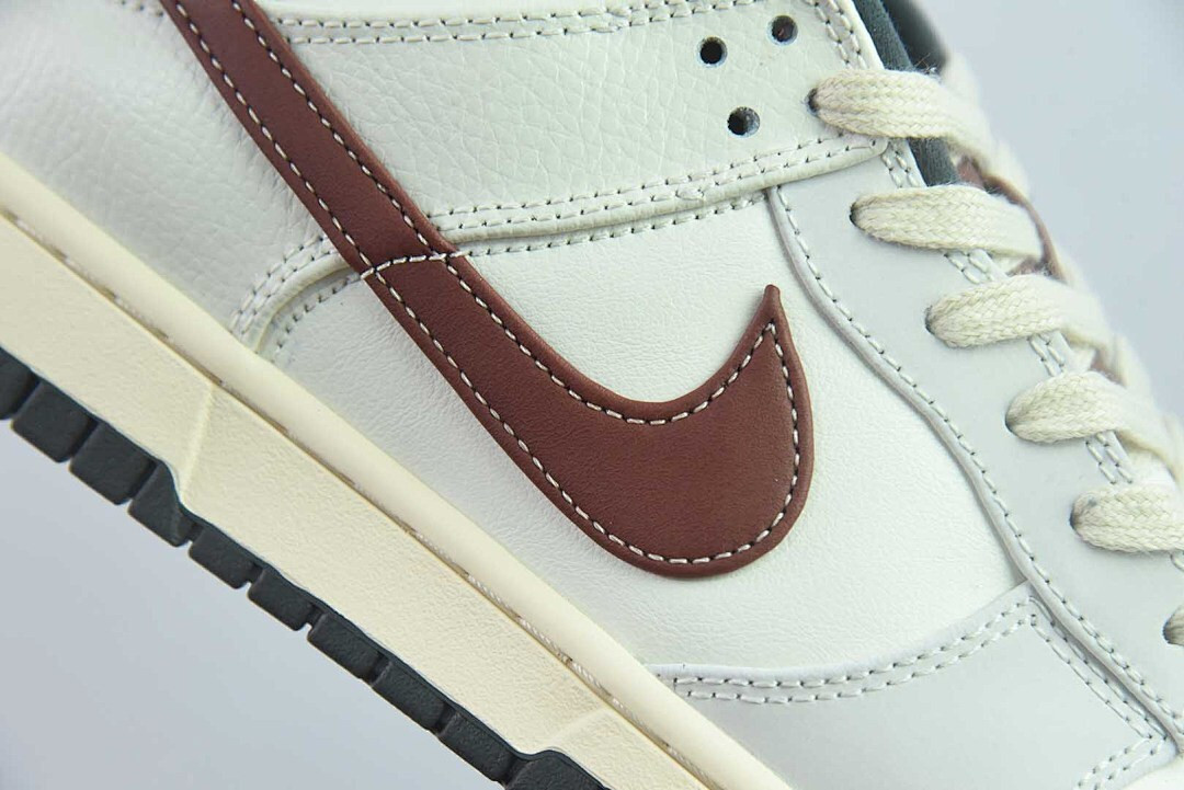 Nike Dunk Low Dark Pony Pearl White IM6670-202