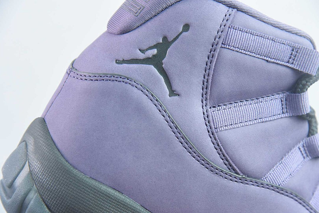 Air Jordan 11