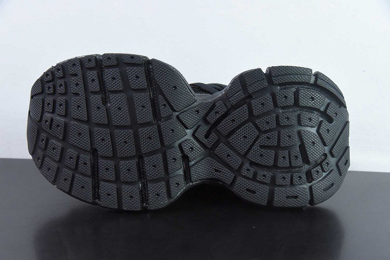 BC 3XL SNEAKER