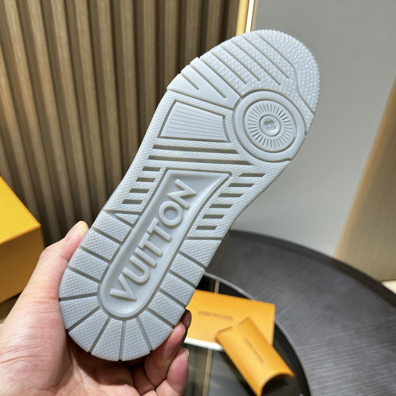 LVT SNEAKERS