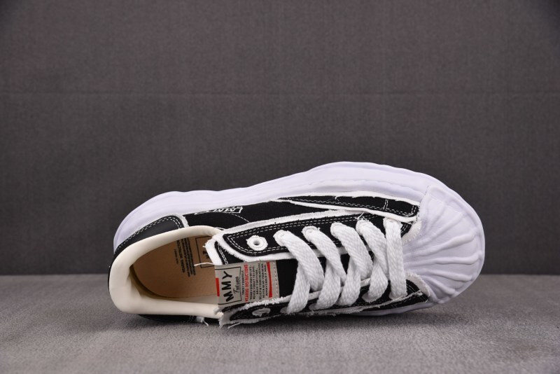 Ma1s0n mihara yasuhiro sneaker