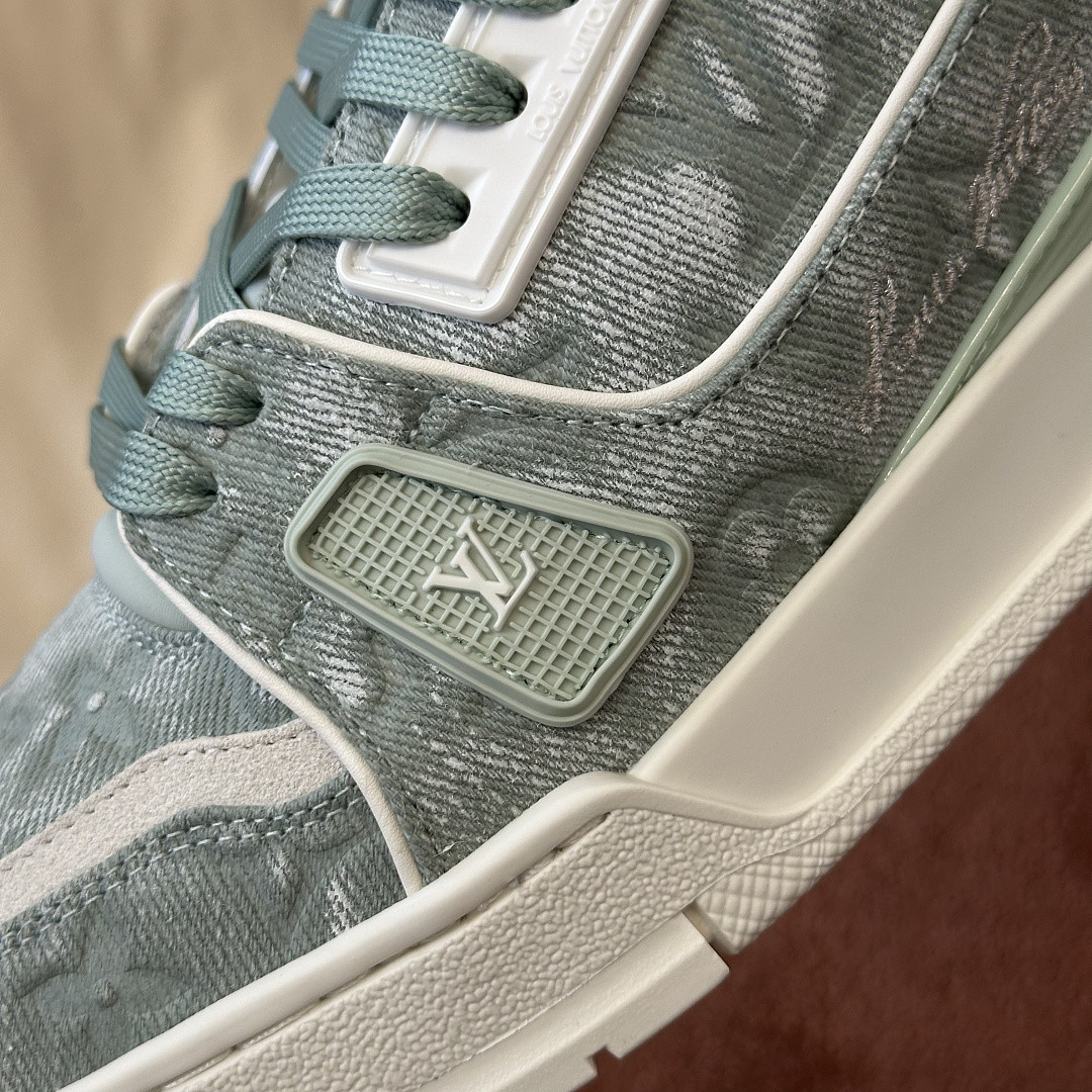 LVT SNEAKERS