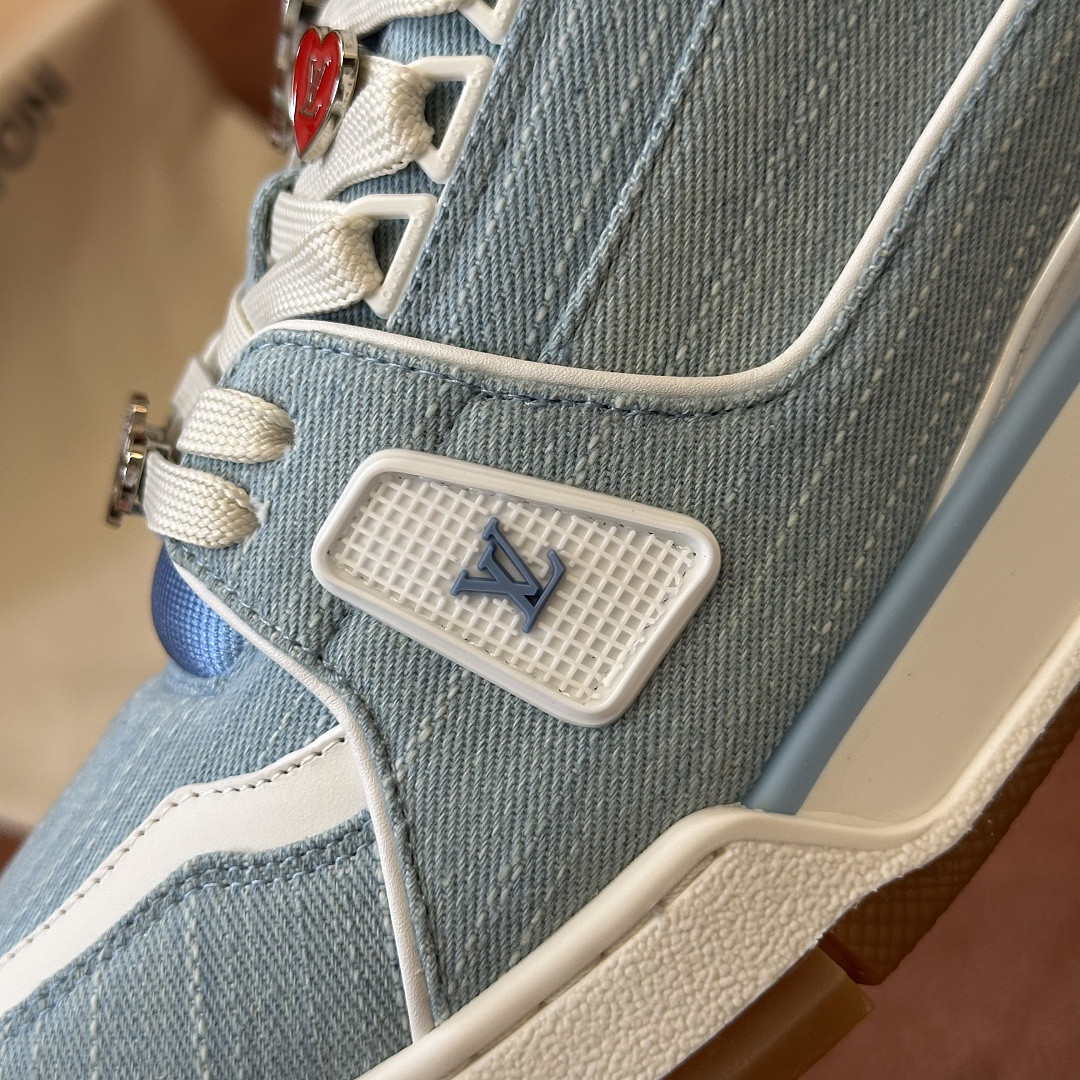 LVT SNEAKERS