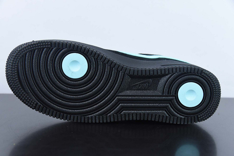 nike T*f*ny & co. x air force 1 low