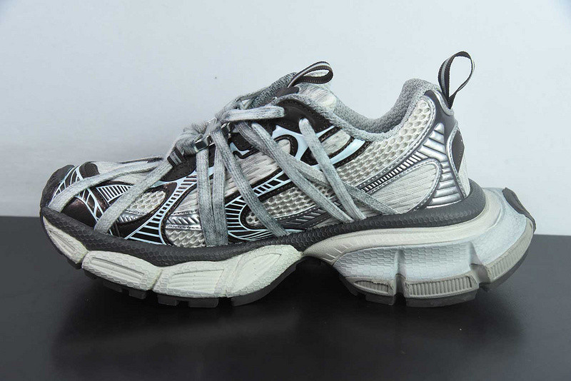 BC 3XL SNEAKER