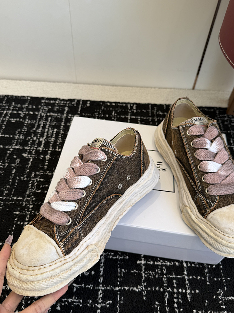 Ma1s0n mihara yasuhiro sneaker