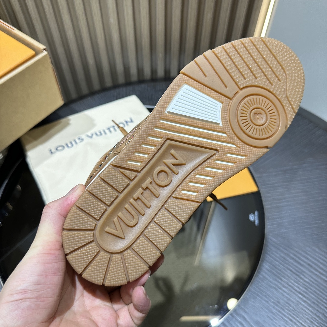 LVT SNEAKERS