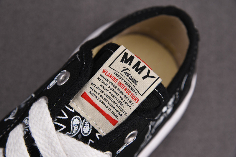 Ma*s*n mihara yasuhiro sneaker