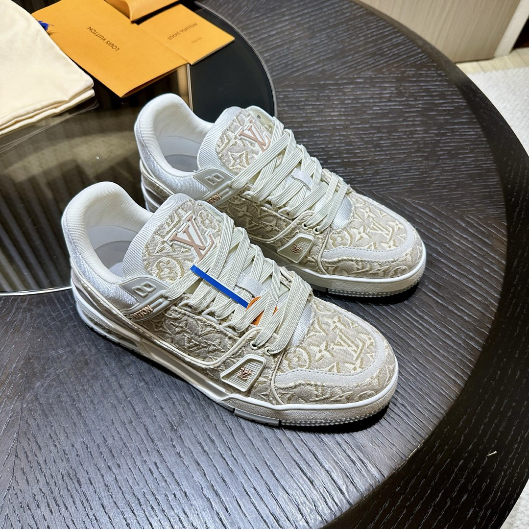 LVT SNEAKERS
