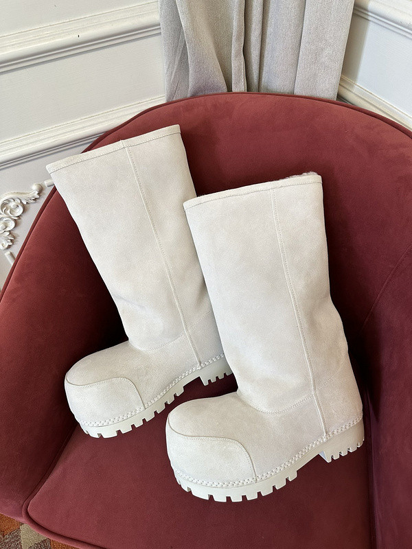 BC BOOTS