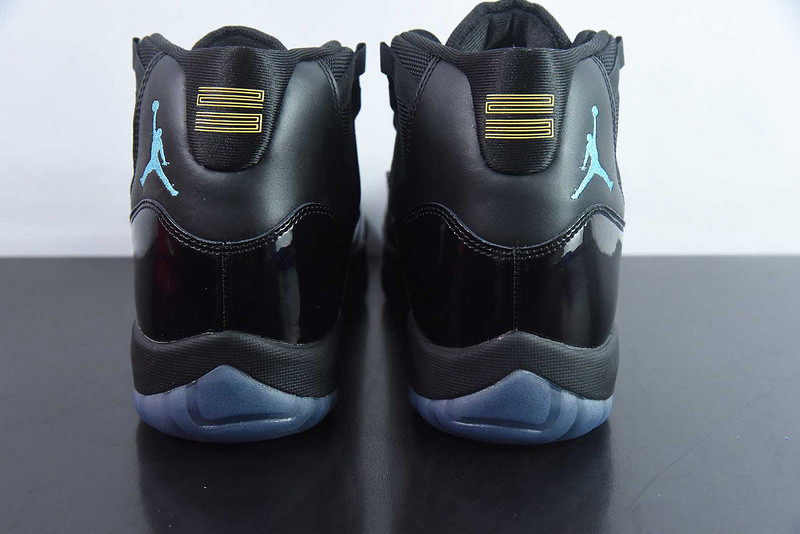 Air Jordan 11 Retro