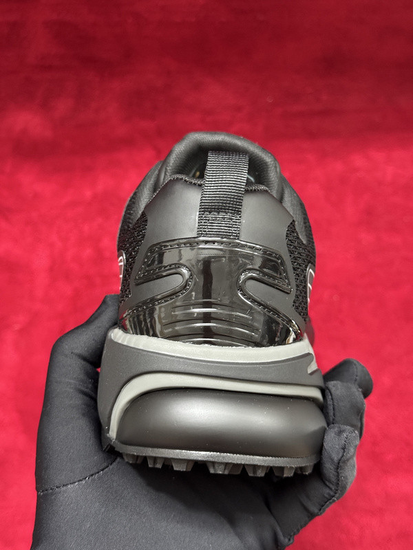 LVT SNEAKERS