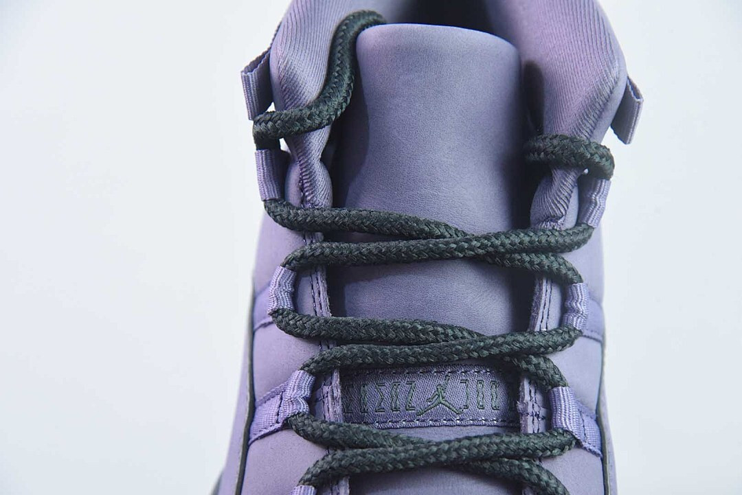 Air Jordan 11
