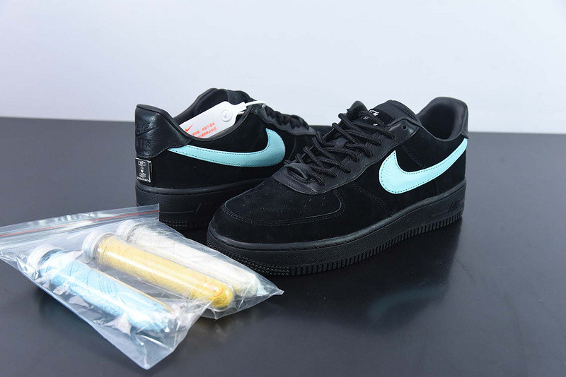 nike T*f*ny & co. x air force 1 low