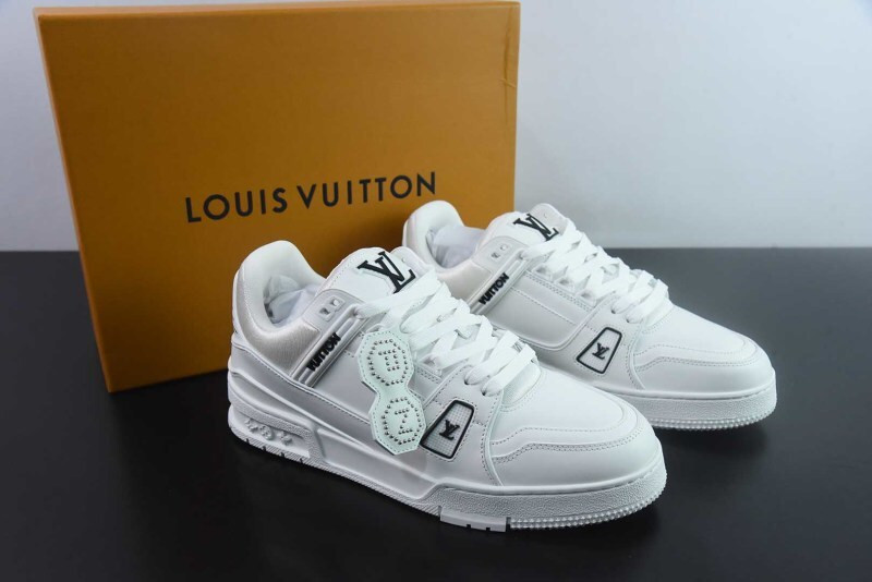 LVT SNEAKERS