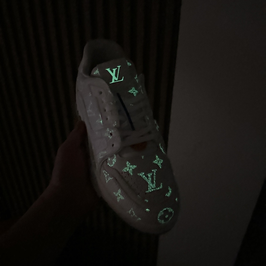 LVT SNEAKERS