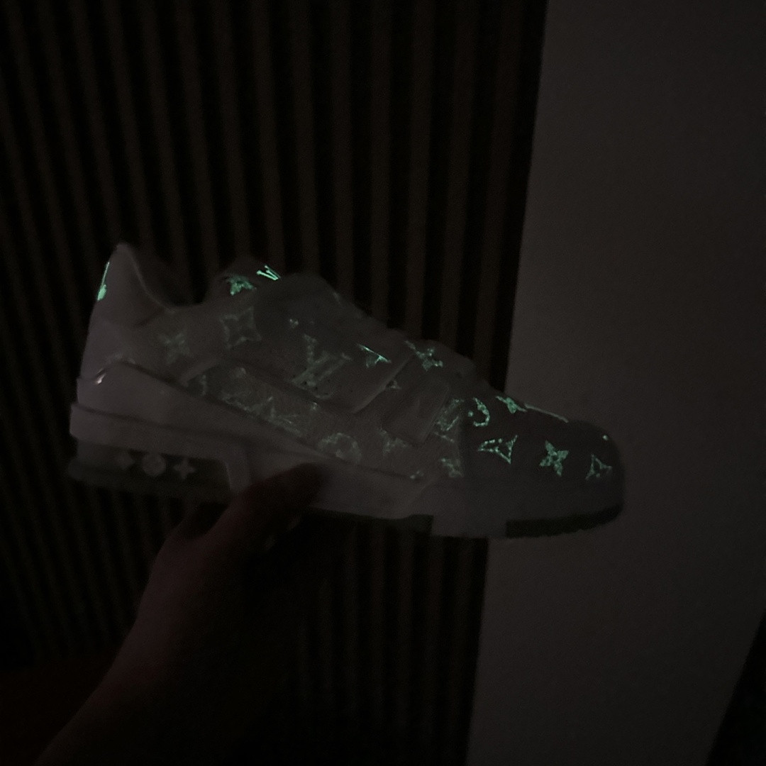 LVT SNEAKERS